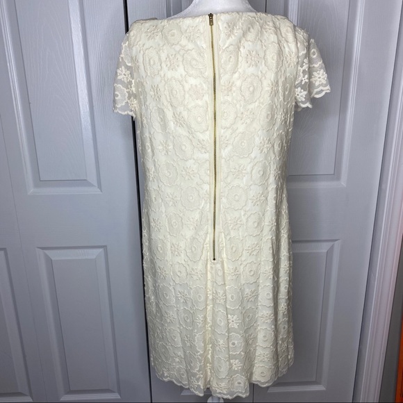 🔥SOLD🔥 Maggy London Retro Lace Overlay Dress Cream 12 - Picture 7 of 16